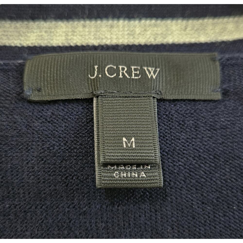 J. CREW Women M Cardigan Sweater 100% Merino Wool Navy Buttons Beaded Brooch 36" - Picture 3 of 8